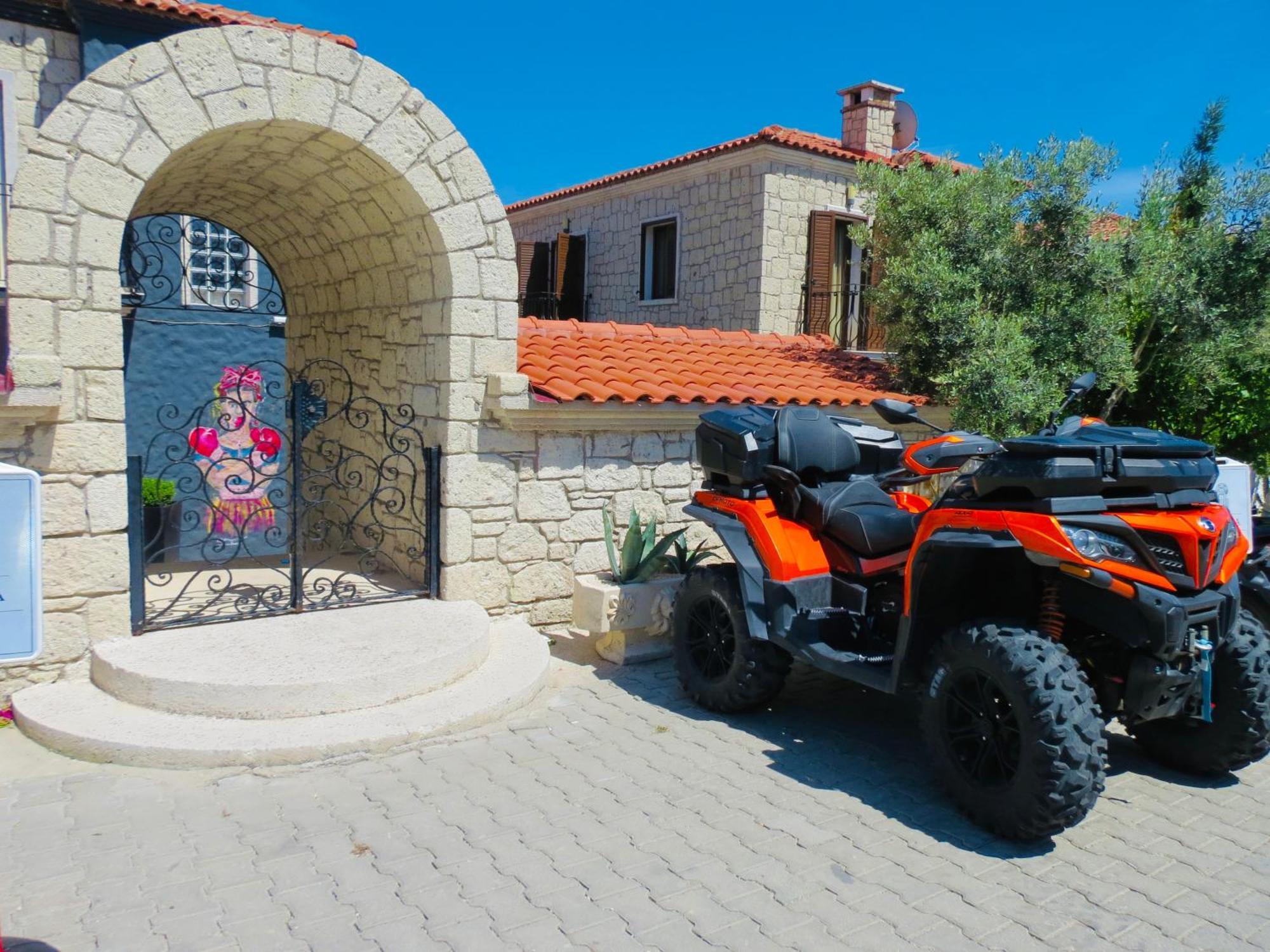 Fedora Otel Alacati Exterior photo